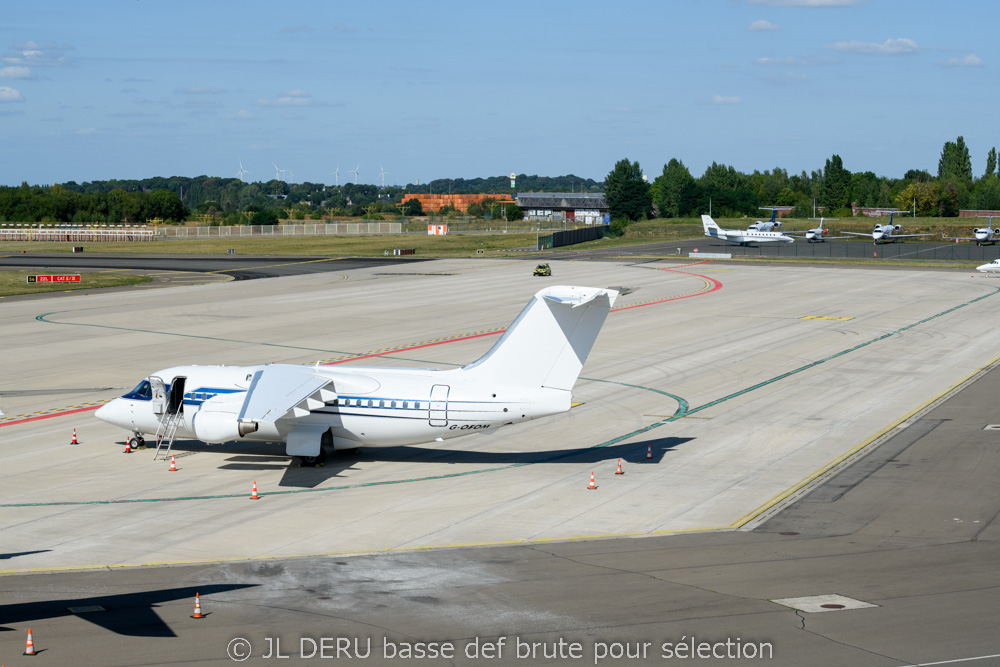 Liege airport
 General Aviation Terminal - ASL Group